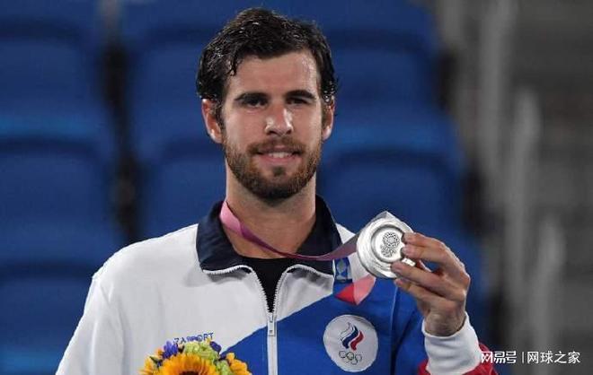 只有坚持团 只有坚持团