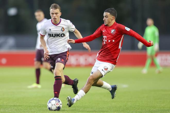 的出色表现 的出色表现