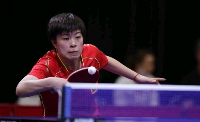 英目前效力 英目前效力